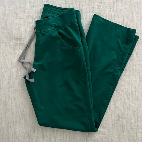 Figs Scrubs Set Hunter Green - Picture 2 of 5